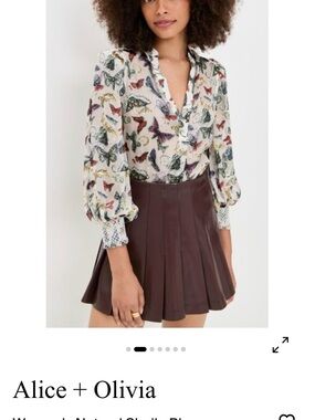 Alice + Olivia White Butterfly Print V-Neck Blouse